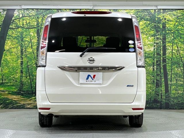 NISSAN SERENA  WG 2011