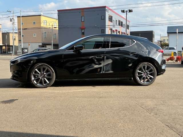 MAZDA MAZDA3 FASTBACK 2025