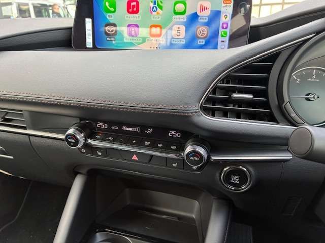 MAZDA MAZDA3 FASTBACK 2025