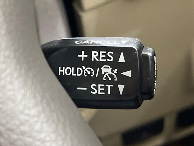 TOYOTA LANDCRUISER PRADO 2023