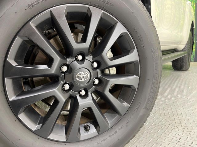 TOYOTA LANDCRUISER PRADO 2023