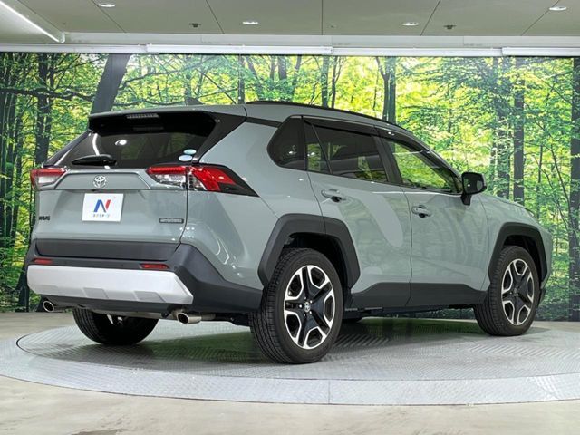 TOYOTA RAV4 4WD 2020