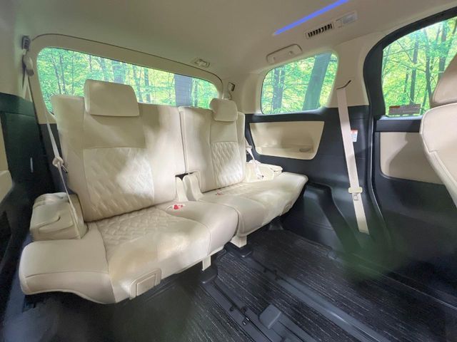 TOYOTA ALPHARD 2020