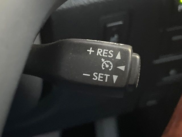 TOYOTA LEXUS LS600h 2013