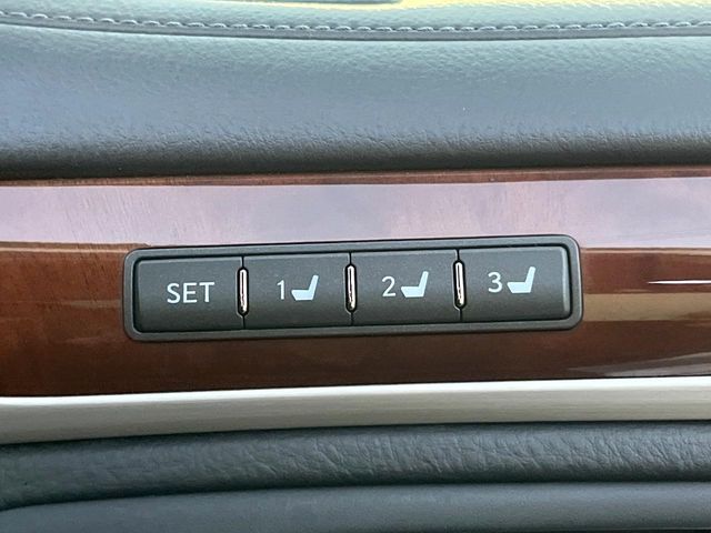 TOYOTA LEXUS LS600h 2013