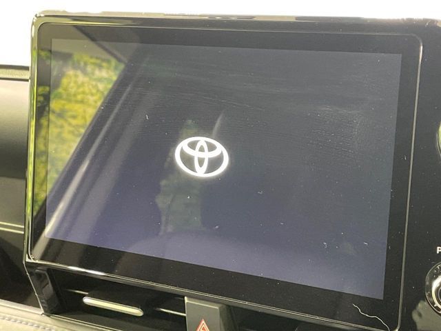 TOYOTA VOXY HYBRID 2023