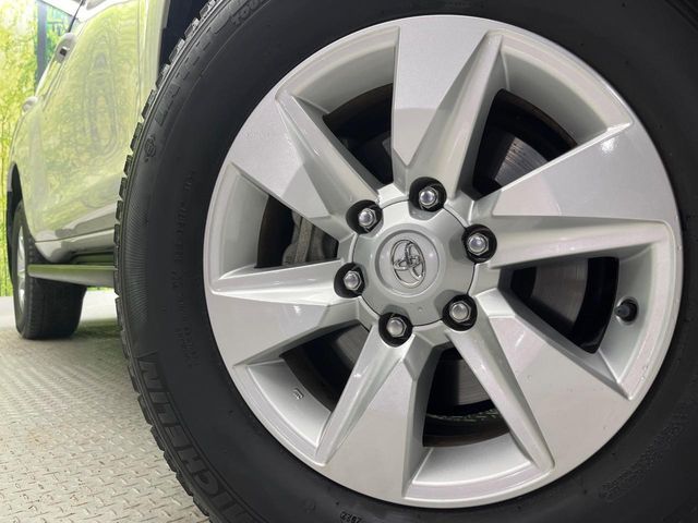 TOYOTA LANDCRUISER PRADO 2022