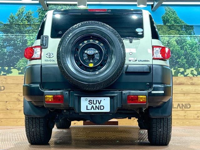 TOYOTA FJ CRUISER 4WD 2018