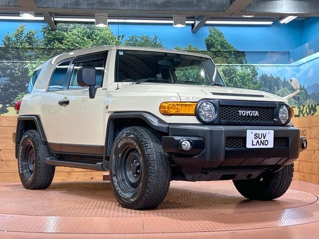 TOYOTA FJ CRUISER 4WD 2018