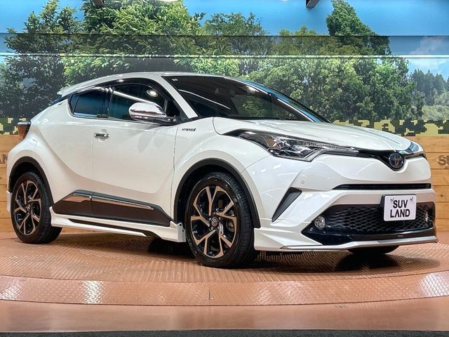 TOYOTA C-HR 2017