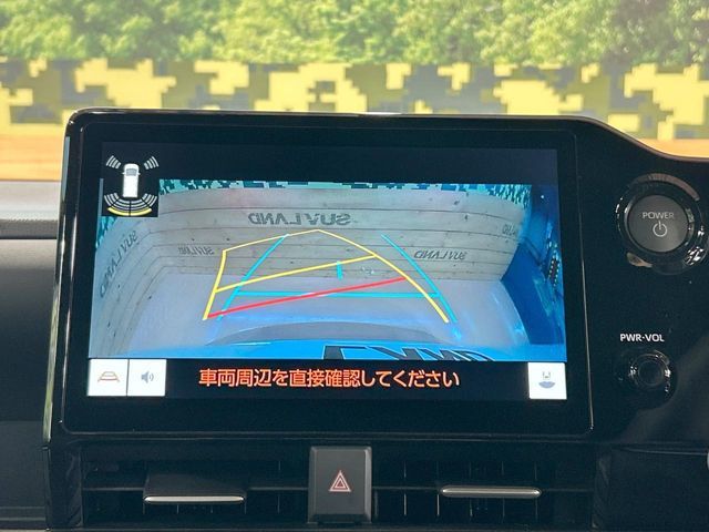 TOYOTA VOXY HYBRID 2025