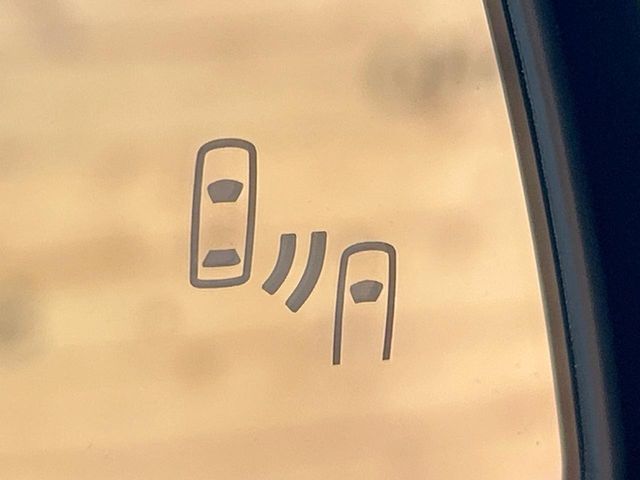 TOYOTA VOXY HYBRID 2025