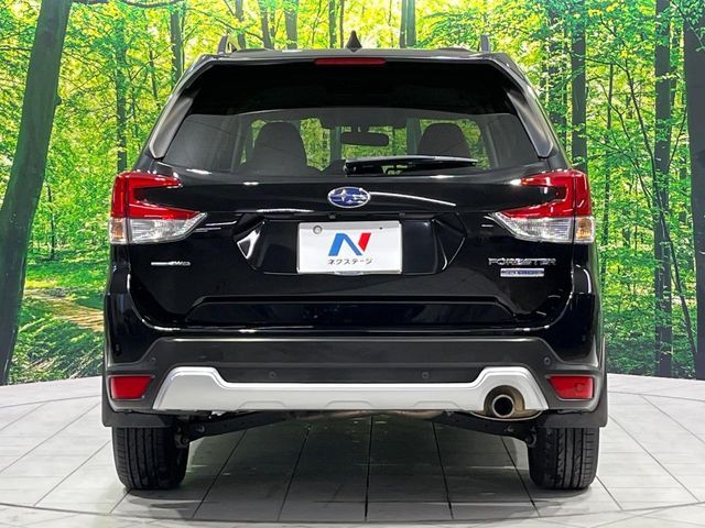 SUBARU FORESTER 2018