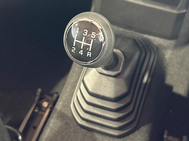 SUZUKI JIMNY 4WD 2025