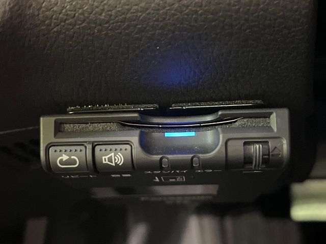 HONDA VEZEL HYBRID 4WD 2015