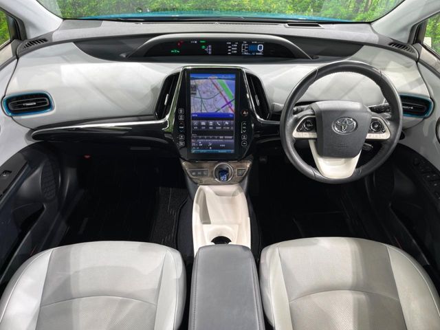 TOYOTA PRIUS PHV 2017