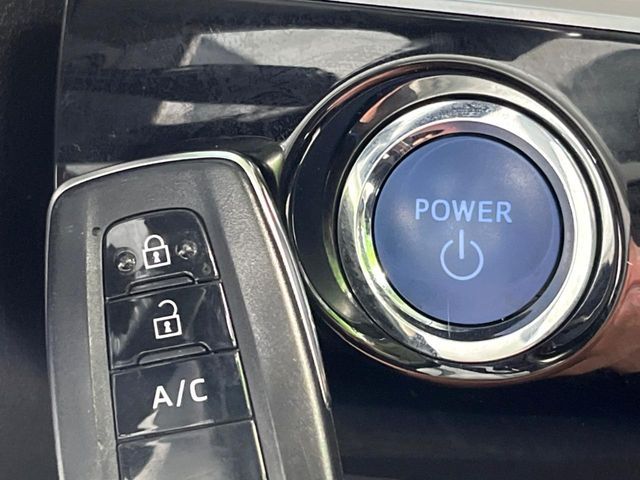 TOYOTA PRIUS PHV 2017