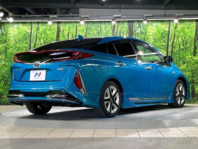 TOYOTA PRIUS PHV 2017