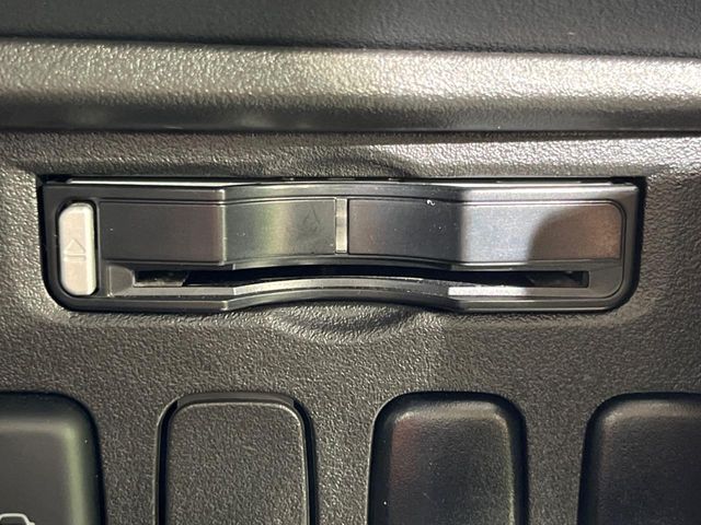 MITSUBISHI DELICA D:5 4WD 2016