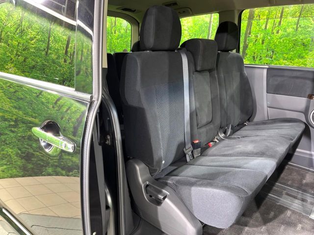 MITSUBISHI DELICA D:5 4WD 2016
