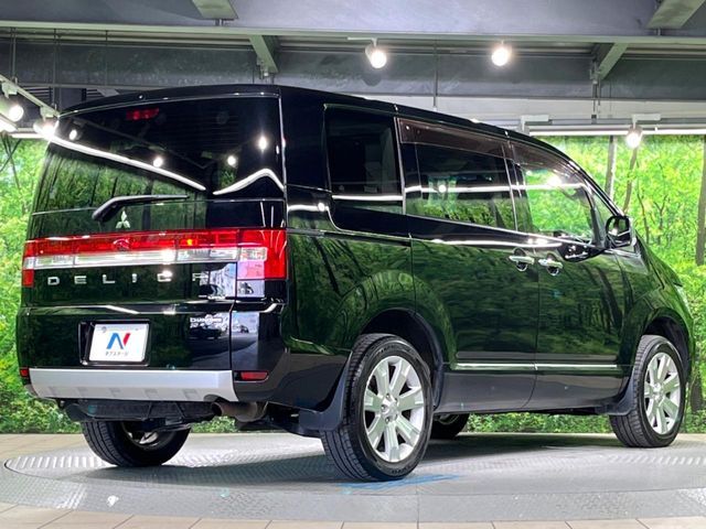 MITSUBISHI DELICA D:5 4WD 2016