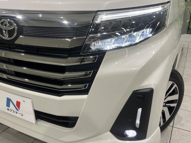 TOYOTA ROOMY 4WD 2024