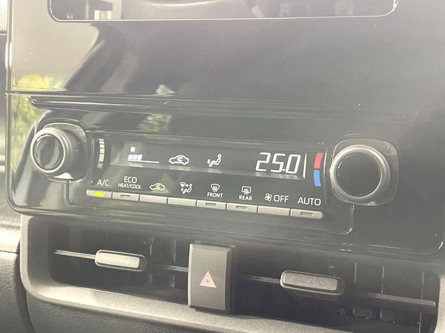 TOYOTA SIENTA HYBRID 2025