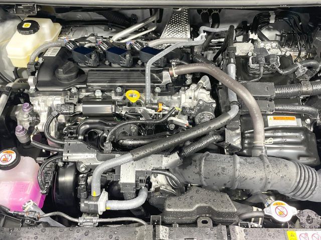 TOYOTA SIENTA HYBRID 2025