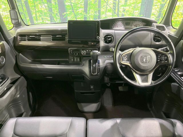 HONDA N BOX CUSTOM 2017