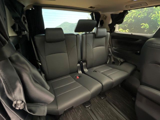 TOYOTA VELLFIRE 2018