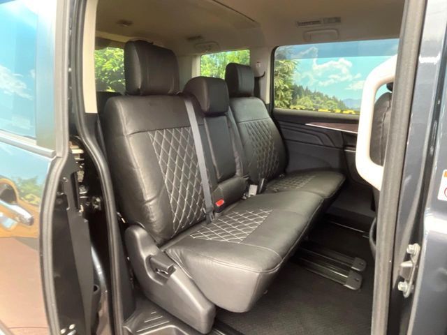 MITSUBISHI DELICA D:5 4WD 2023