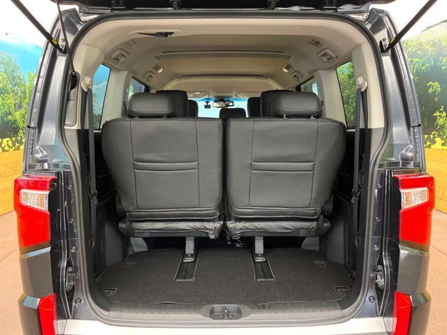 MITSUBISHI DELICA D:5 4WD 2023