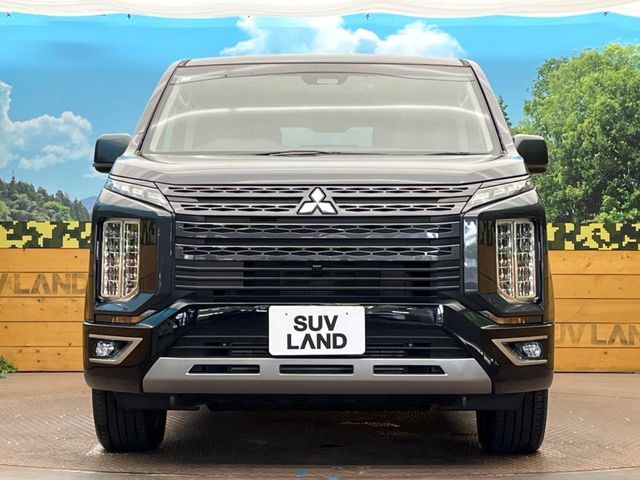 MITSUBISHI DELICA D:5 4WD 2023