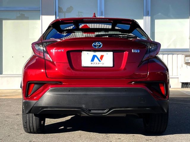 TOYOTA C-HR 2019