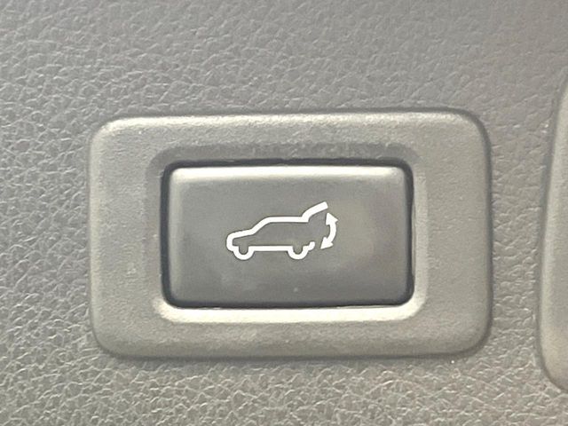 SUBARU FORESTER 2012