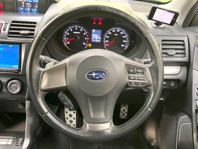 SUBARU FORESTER 2012