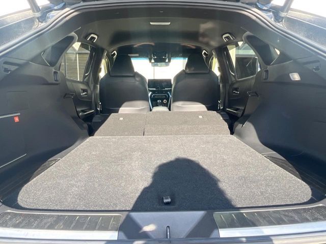 TOYOTA HARRIER 2WD 2022