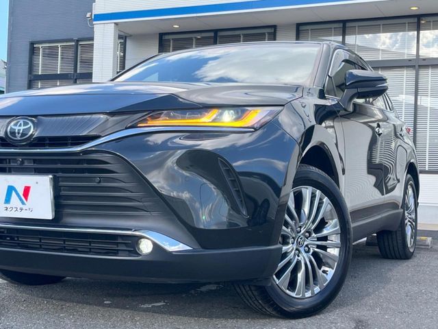 TOYOTA HARRIER 2WD 2022
