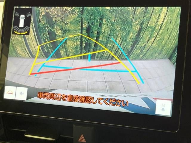 TOYOTA VOXY HYBRID 2022