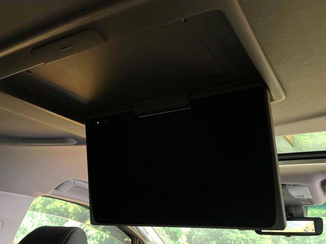 TOYOTA VELLFIRE 2018