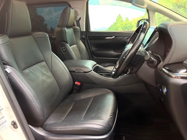 TOYOTA VELLFIRE 2018