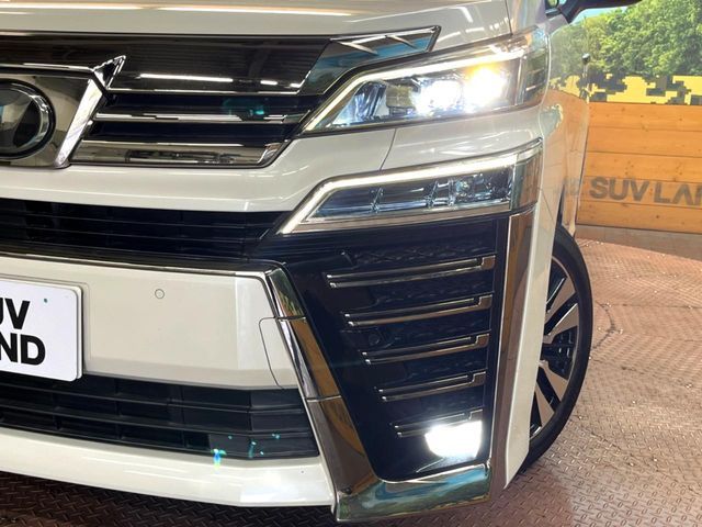 TOYOTA VELLFIRE 2018