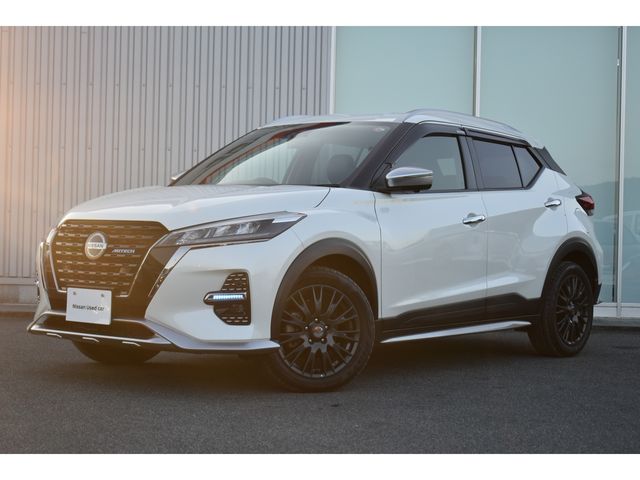 NISSAN KICKS 2021