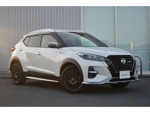 NISSAN KICKS 2021