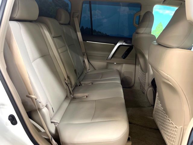 TOYOTA LANDCRUISER PRADO 2022