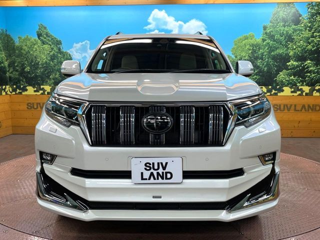TOYOTA LANDCRUISER PRADO 2022