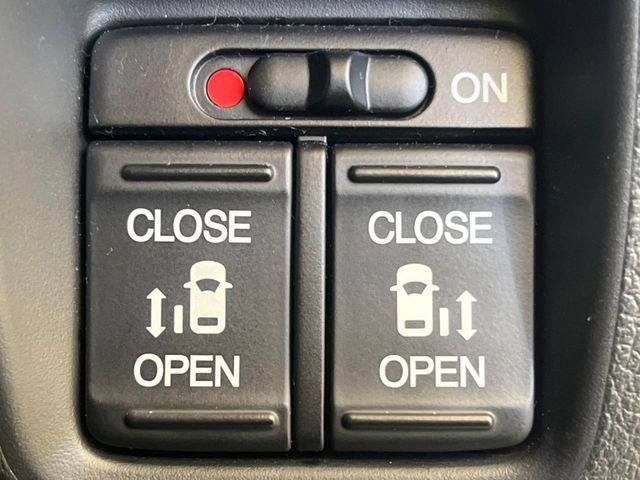 HONDA N BOX CUSTOM 2017