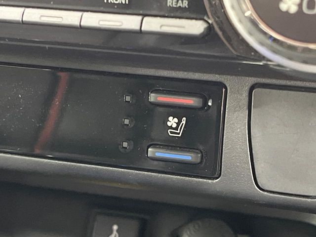 TOYOTA RAV4 PHV 2021