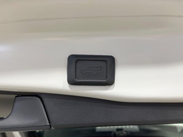 TOYOTA RAV4 PHV 2021