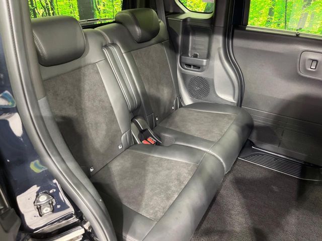 HONDA N BOX CUSTOM 2024